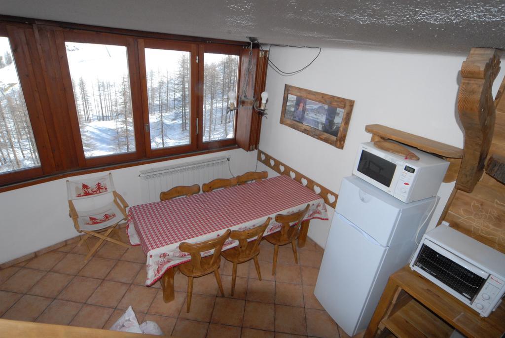 ברויל-קרוויניה La Coquille Apartment מראה חיצוני תמונה